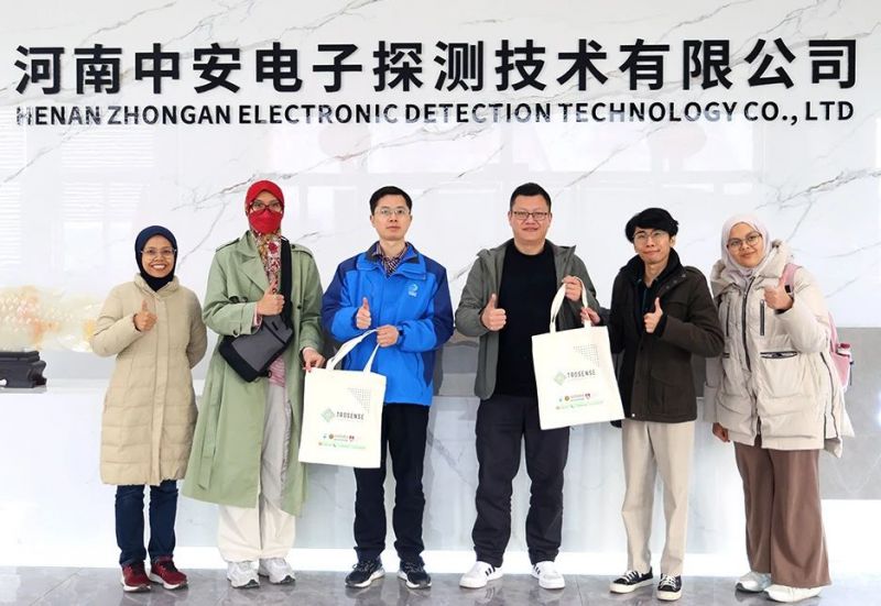 熱烈歡迎馬來西亞客戶蒞臨我司考察洽談業(yè)務(wù)!